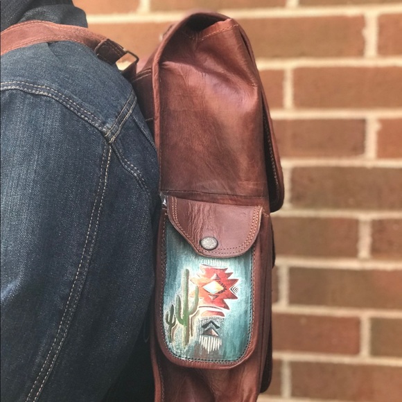 Backpack - Picture 1 of 3